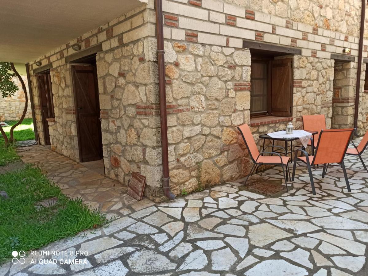 Apartamento Elpida Stone House Psakoudia Exterior foto